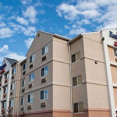 Fairfield Inn Colorado Springs Air Force Academy מראה חיצוני תמונה